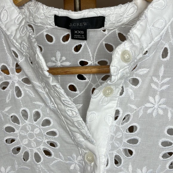 J Crew white eyelet blouse w/camisole. XXS. EUC. - Picture 2 of 5